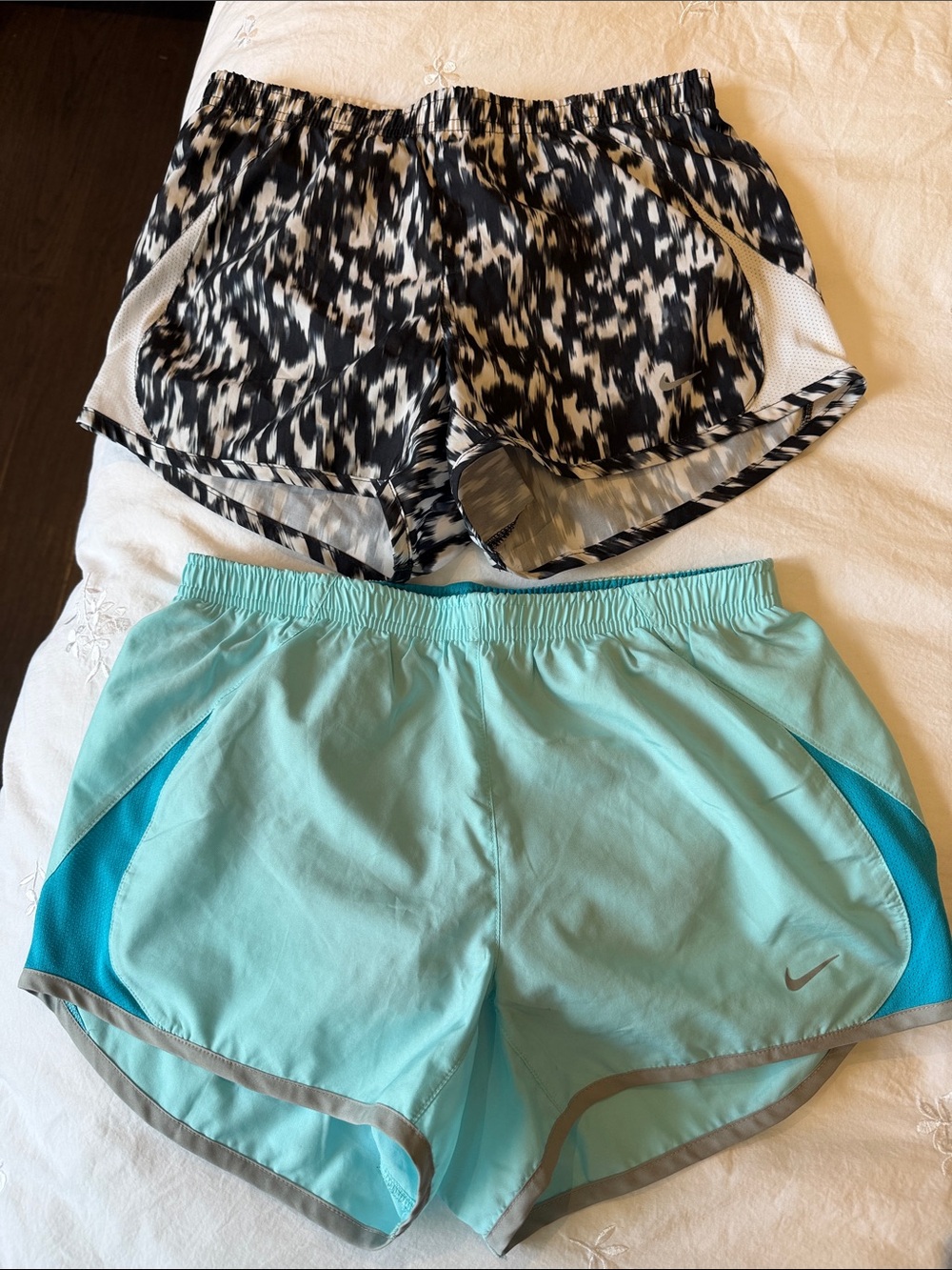 NIKE running/workout shorts